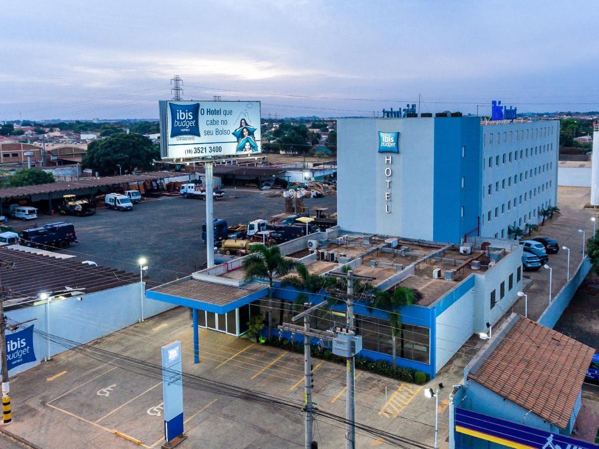 Ibis Budget Sertaozinho Luaran gambar
