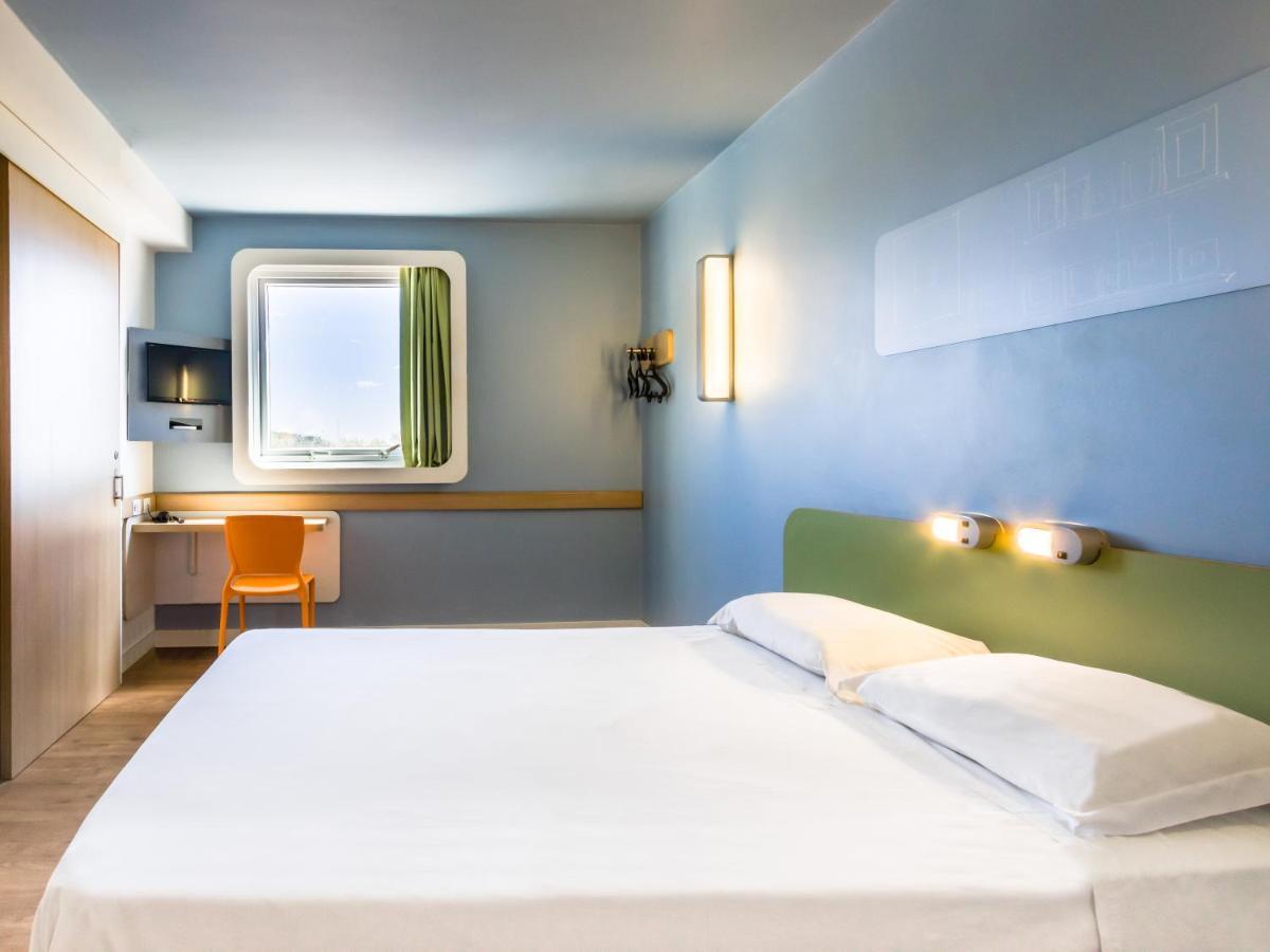Ibis Budget Sertaozinho Luaran gambar