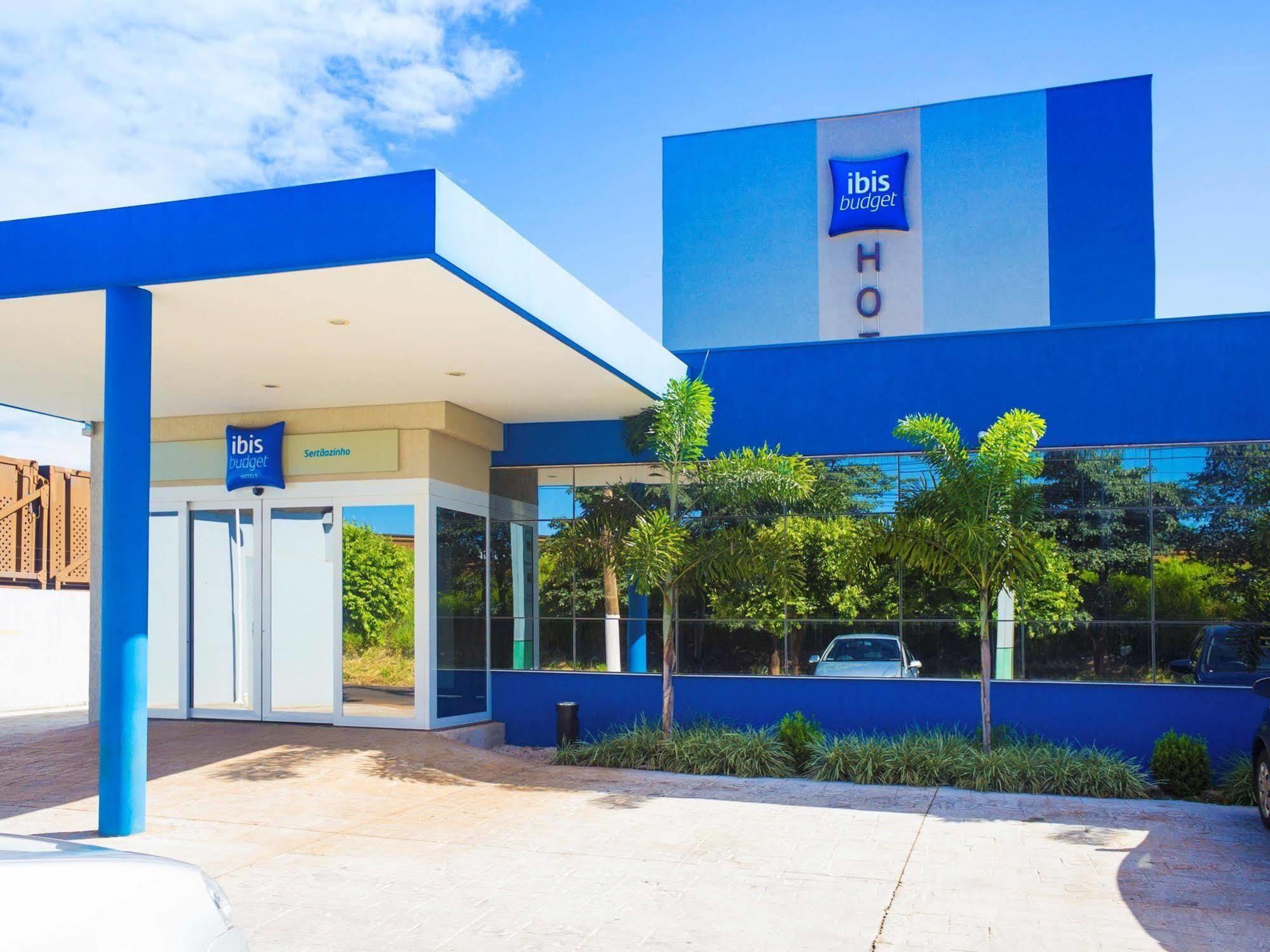 Ibis Budget Sertaozinho Luaran gambar